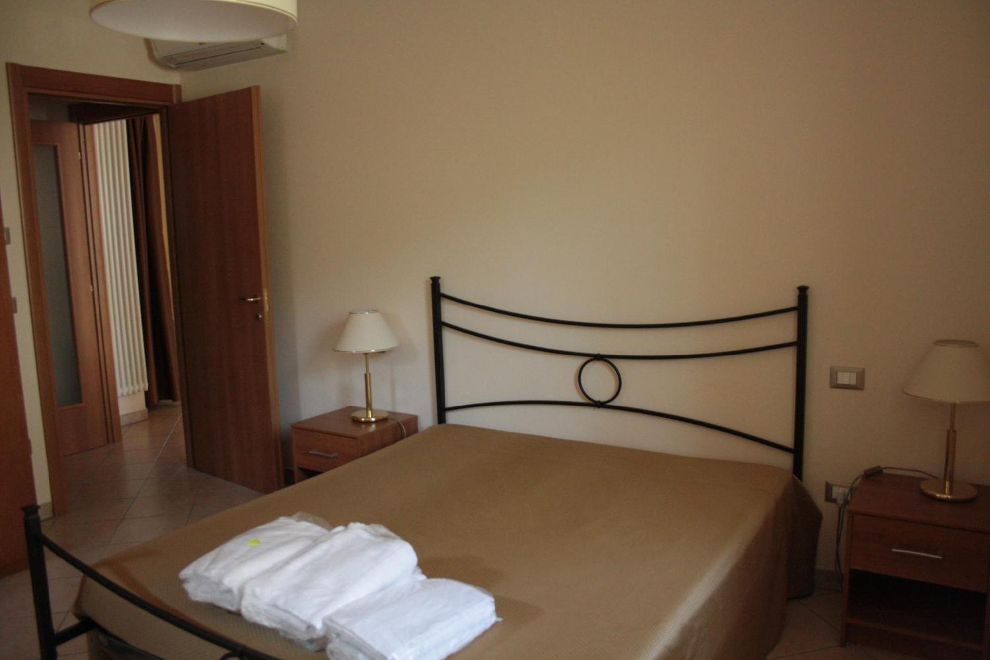 Borgo Mondragon Aparthotel 4*