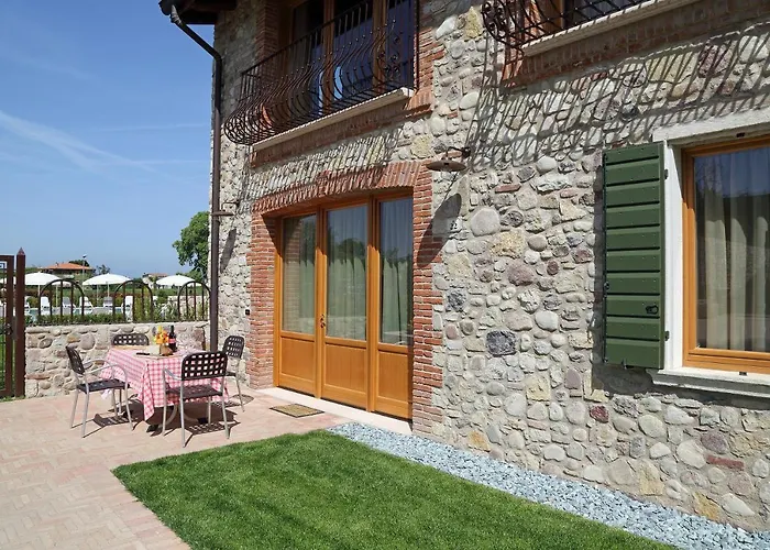 Residence Borgo Mondragon