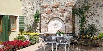 Borgo Mondragon Aparthotel